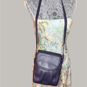 Vintage Coach Crossbody Leather Bag